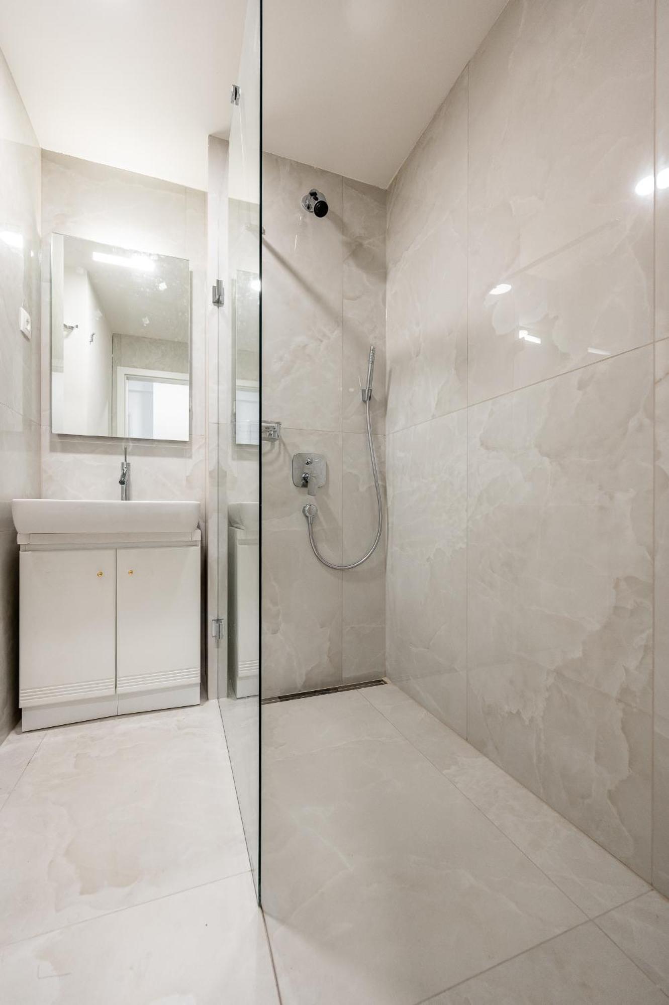 3 Room Private Flat Kosice City Center Fresh And New! Екстер'єр фото